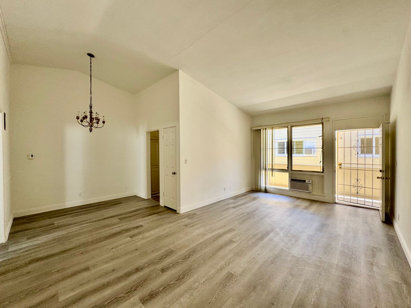 333 S Rexford Dr LEASE ONLY (In Progress) – photo 1
