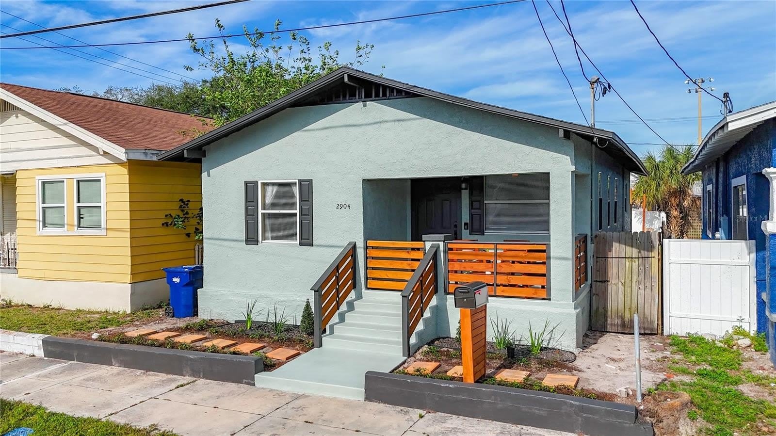 2904 SANCHEZ Street – photo 1