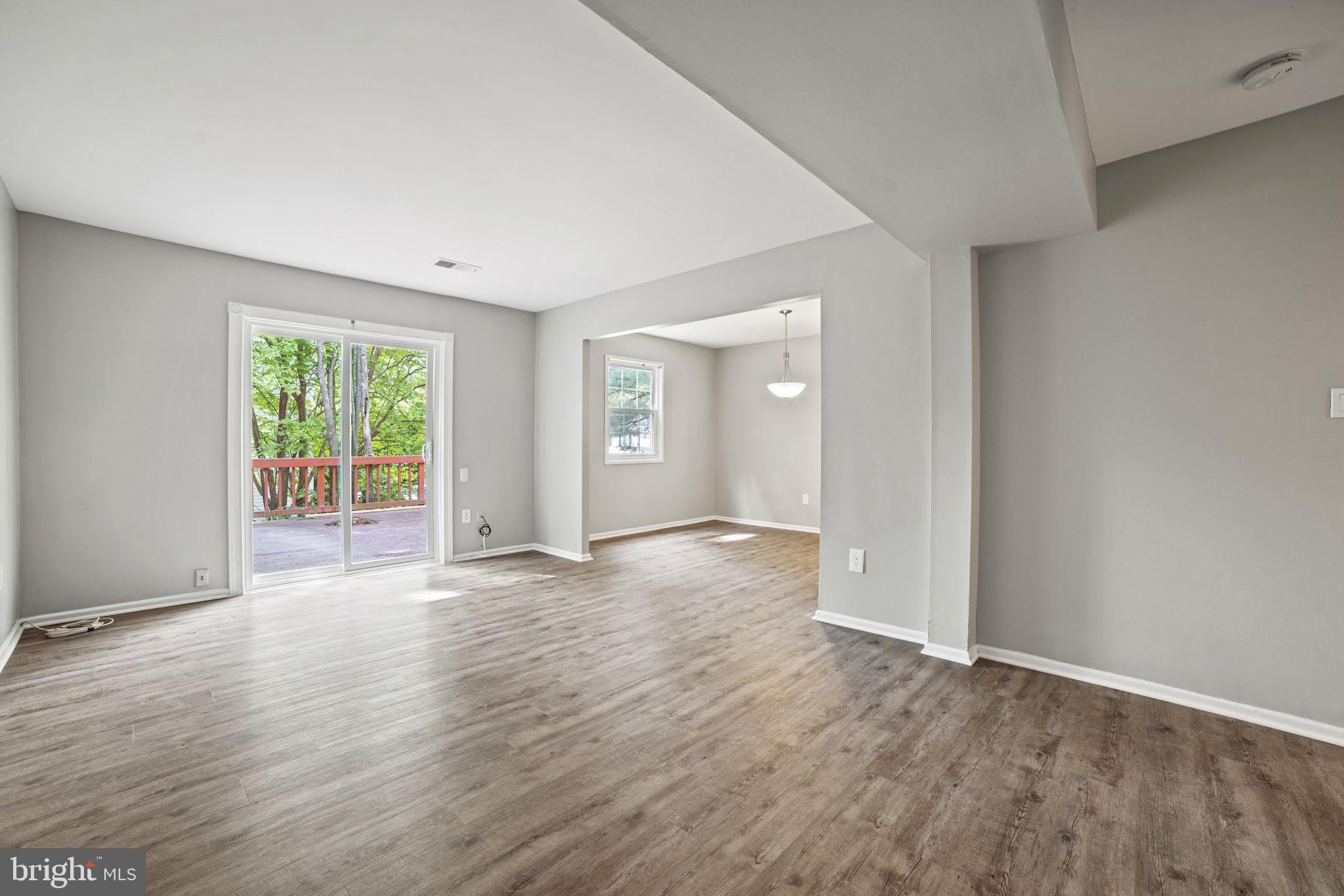 9328 Humphries Drive – photo 2