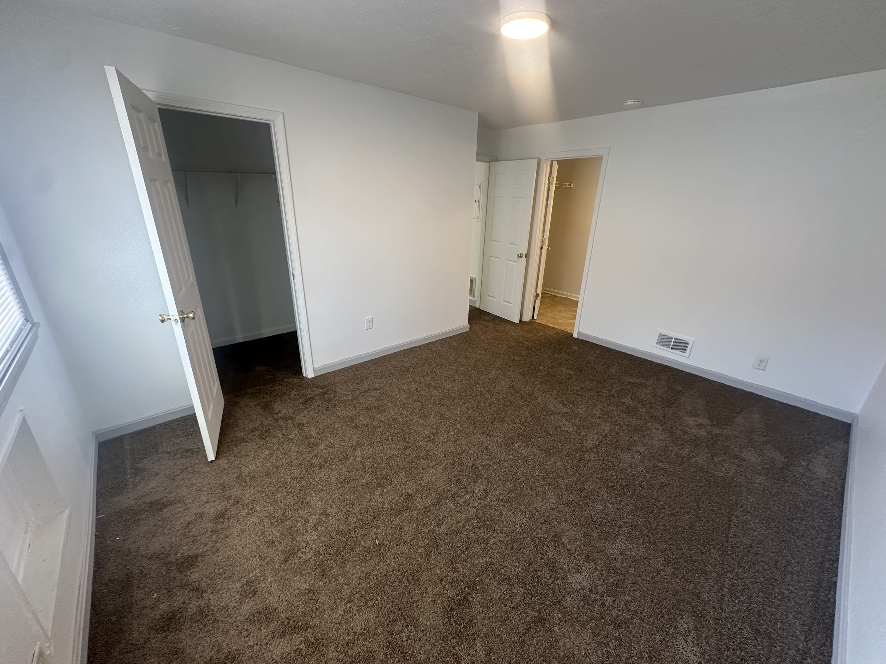 2510 Lindsay B B5 – photo 4