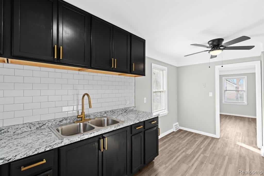 19450 Heyden Street – photo 4