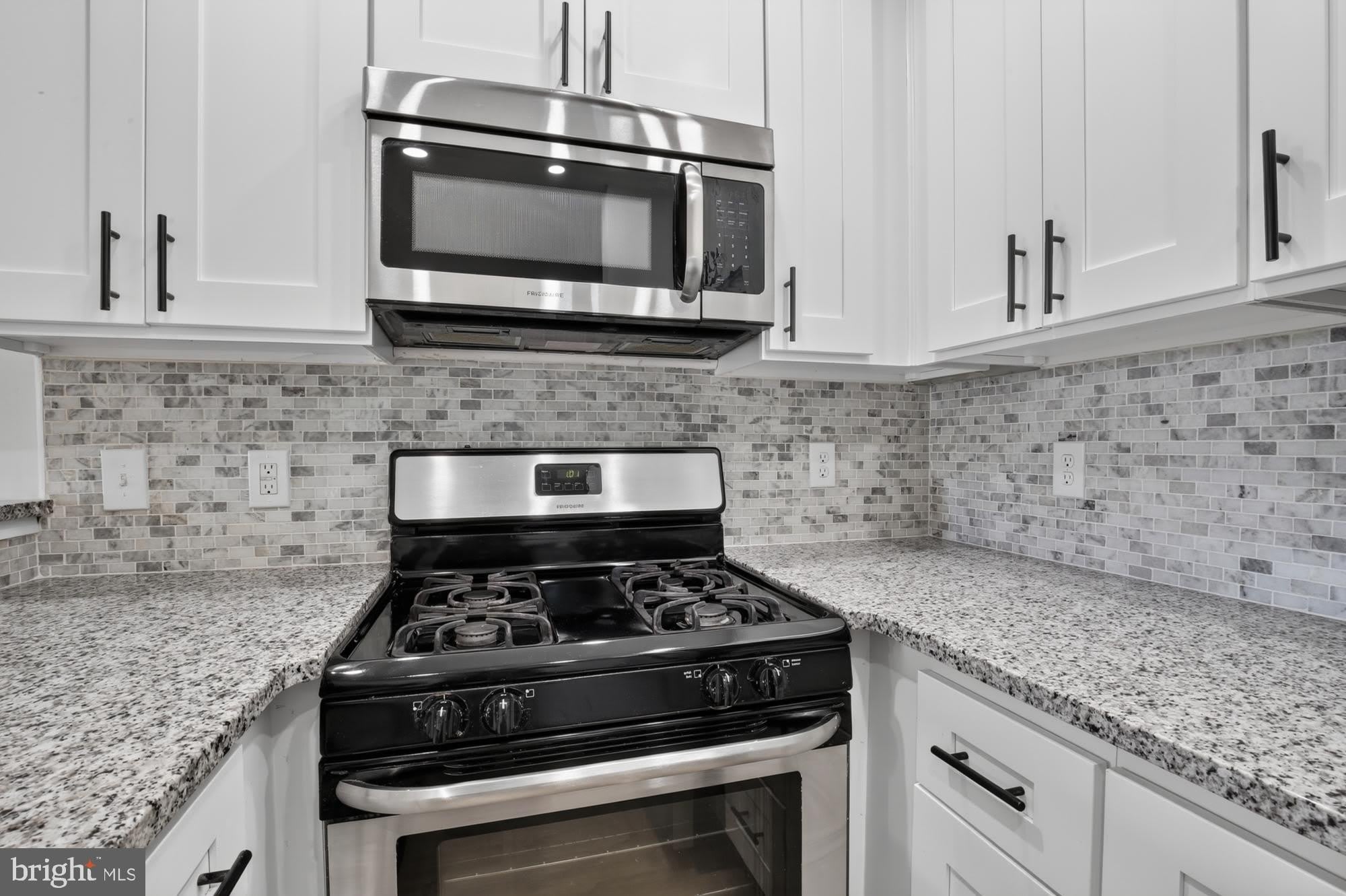 704 N 18TH Street – photo 4