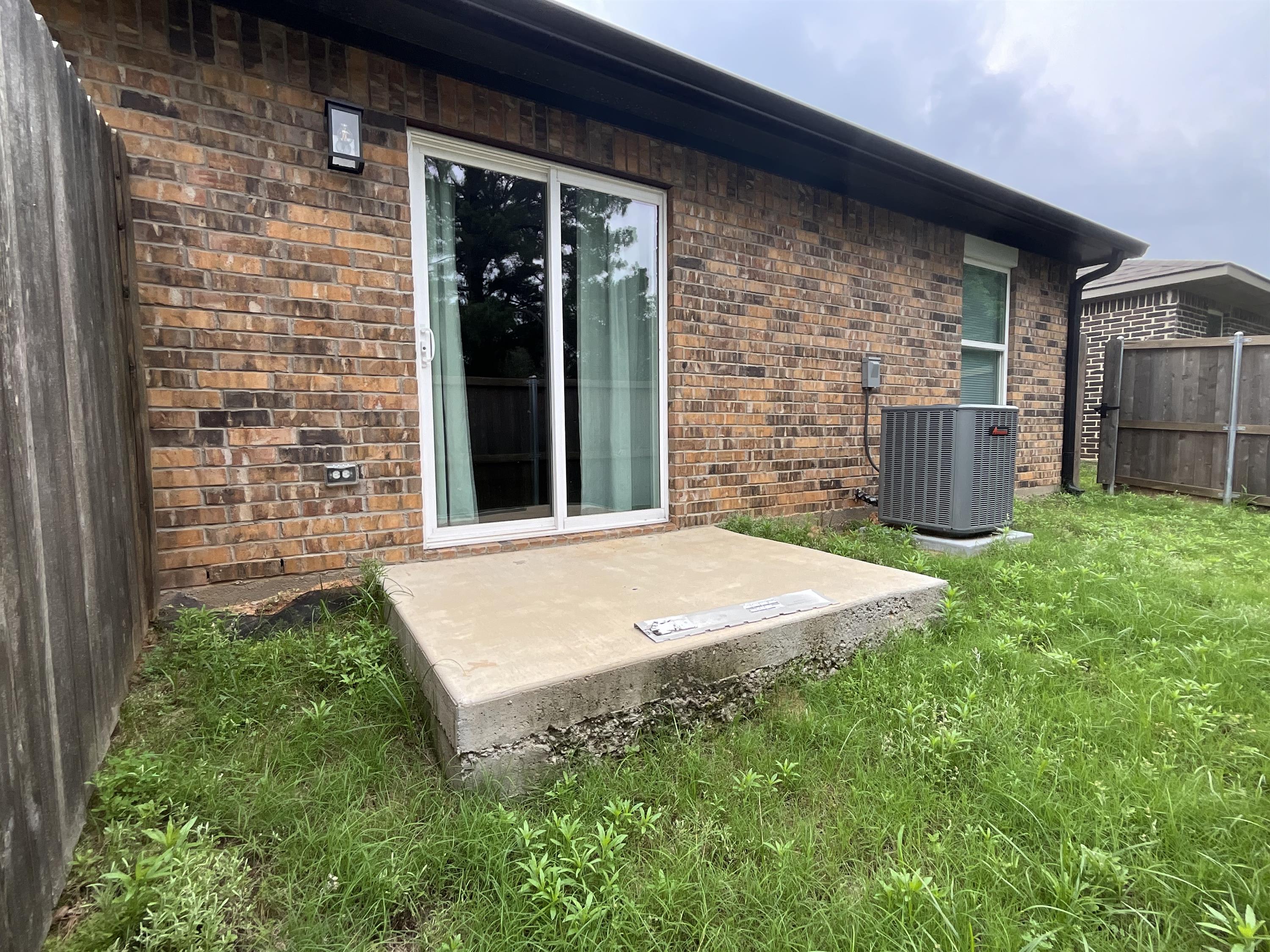113 Isabella Street – photo 3