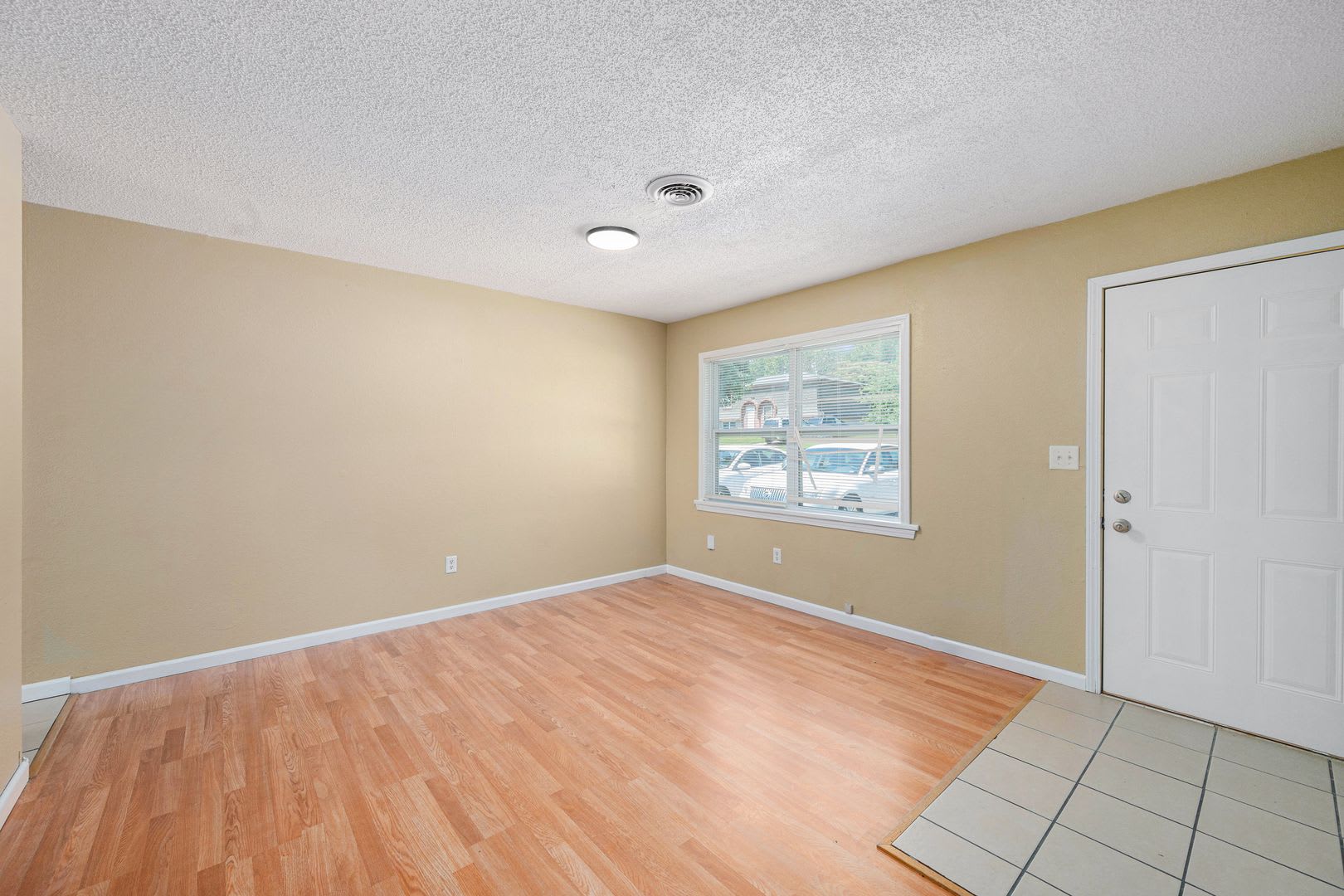 Beautiful 2BR/1BA Duplex in Independence! – photo 3