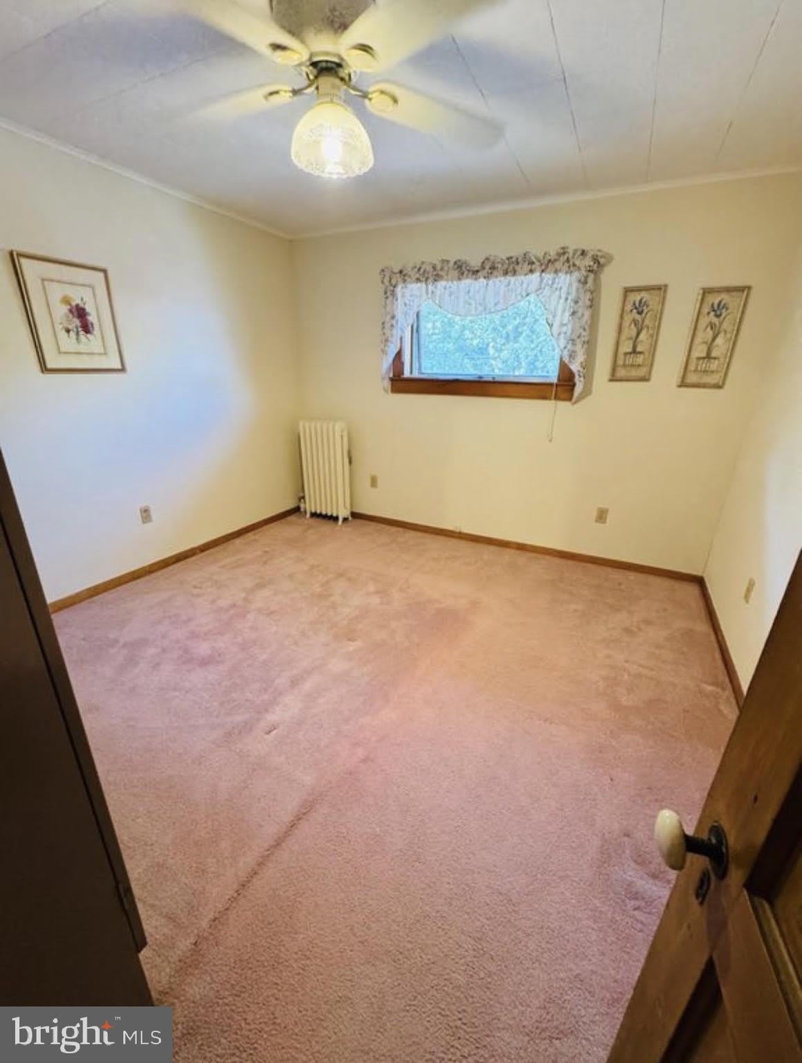 8 LOOMIS PARK RD – photo 5