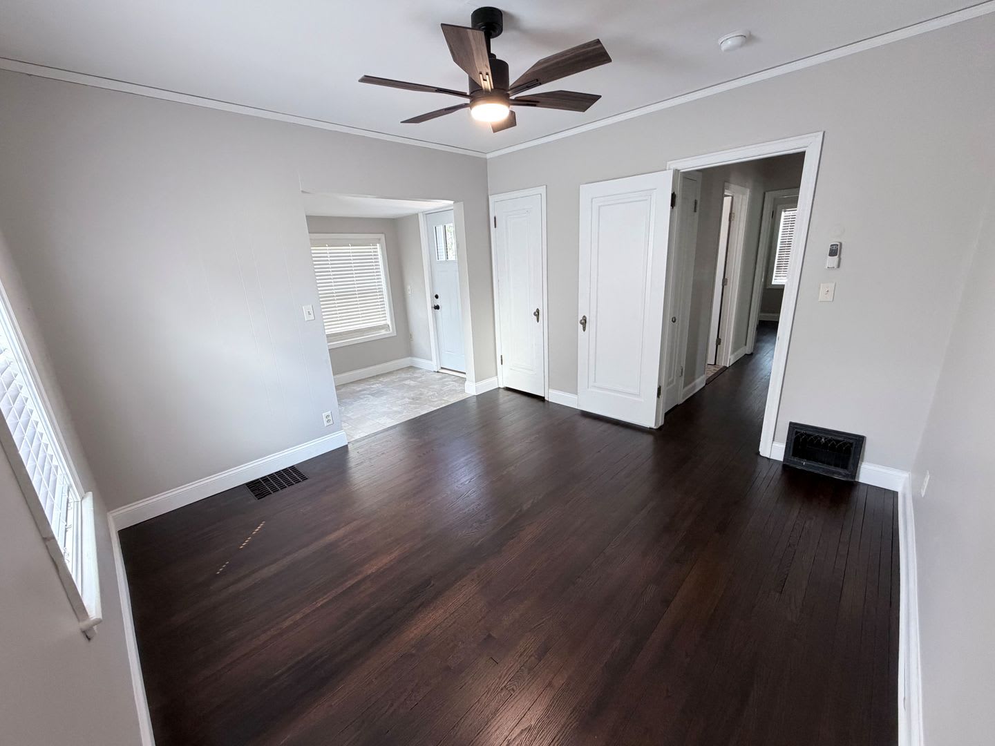 Newly Renovated 2 Bedroom House 1 Bath House In Faribault – photo 3