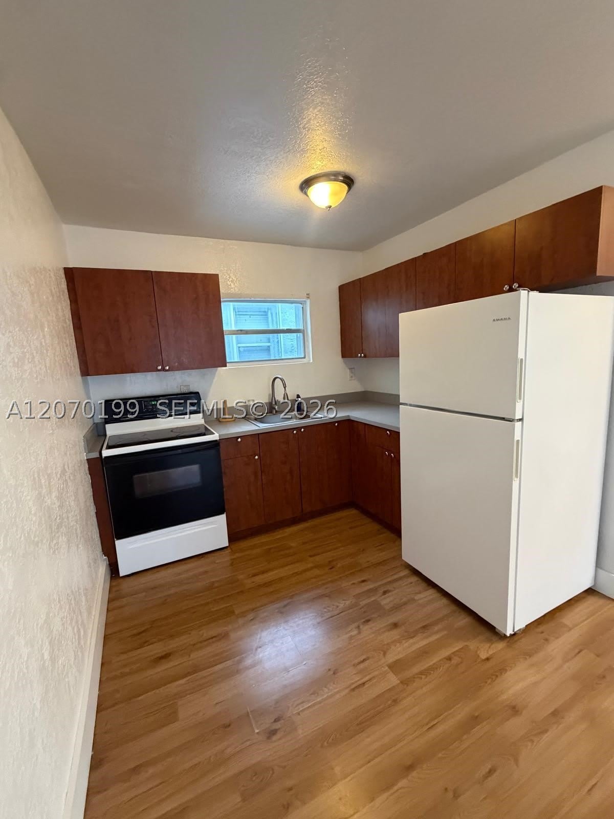 127 NW 47th Ter – photo 5