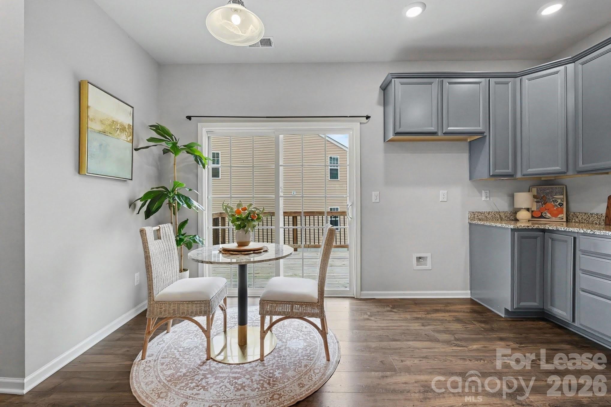 6411 Revolutionary Trail – photo 5
