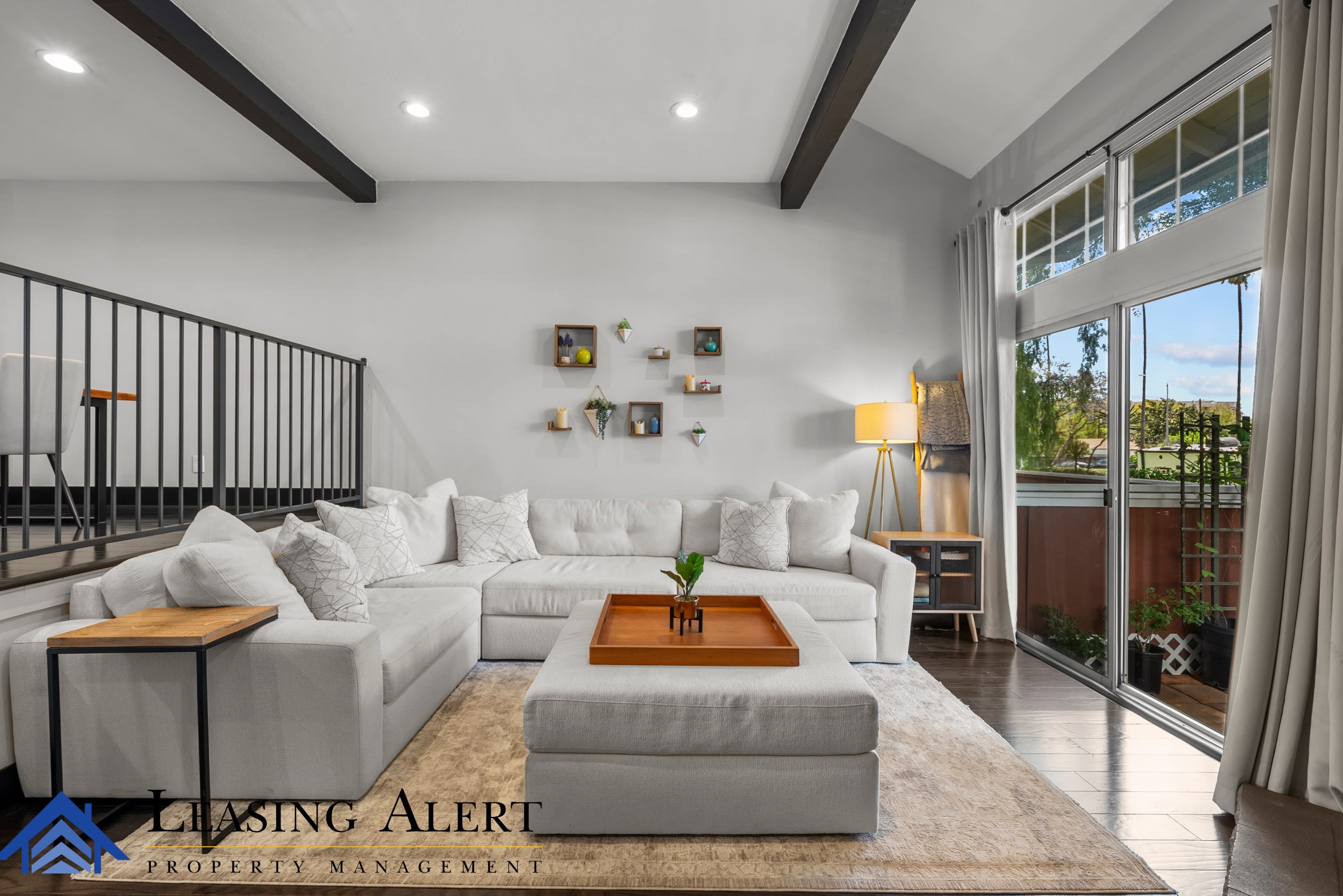 19431 Sherman Way – photo 5