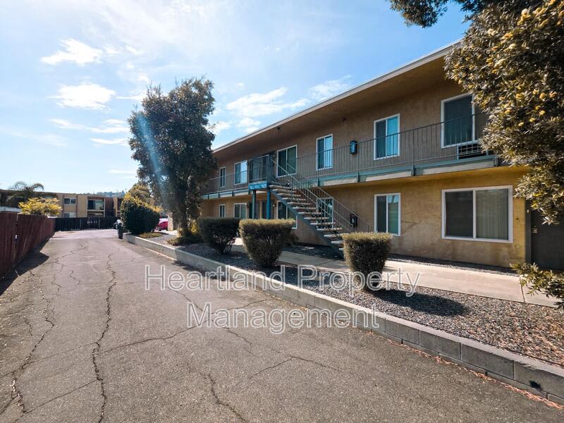 3430 Helix St. – photo 2