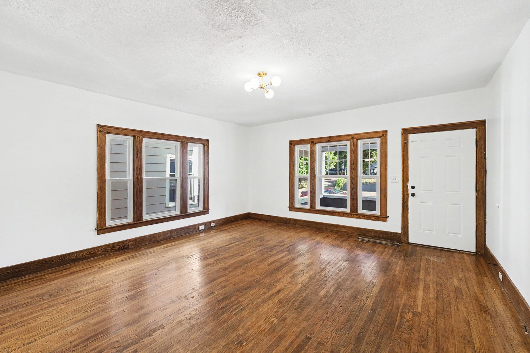 420 Griggs St SE – photo 4