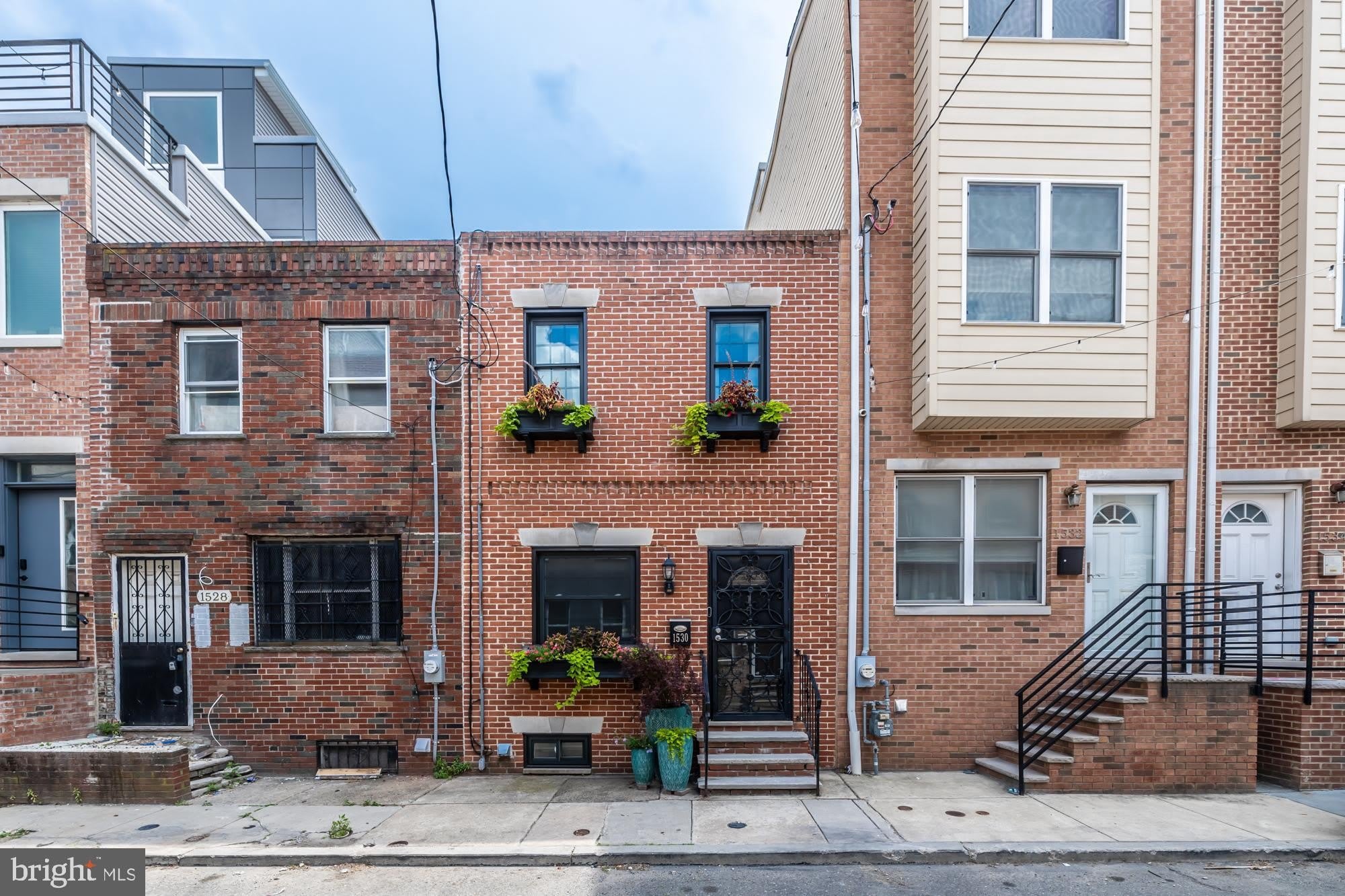 1530 MANTON Street – photo 2