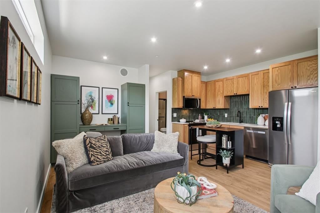 1744 Nw 15Th Street – photo 4