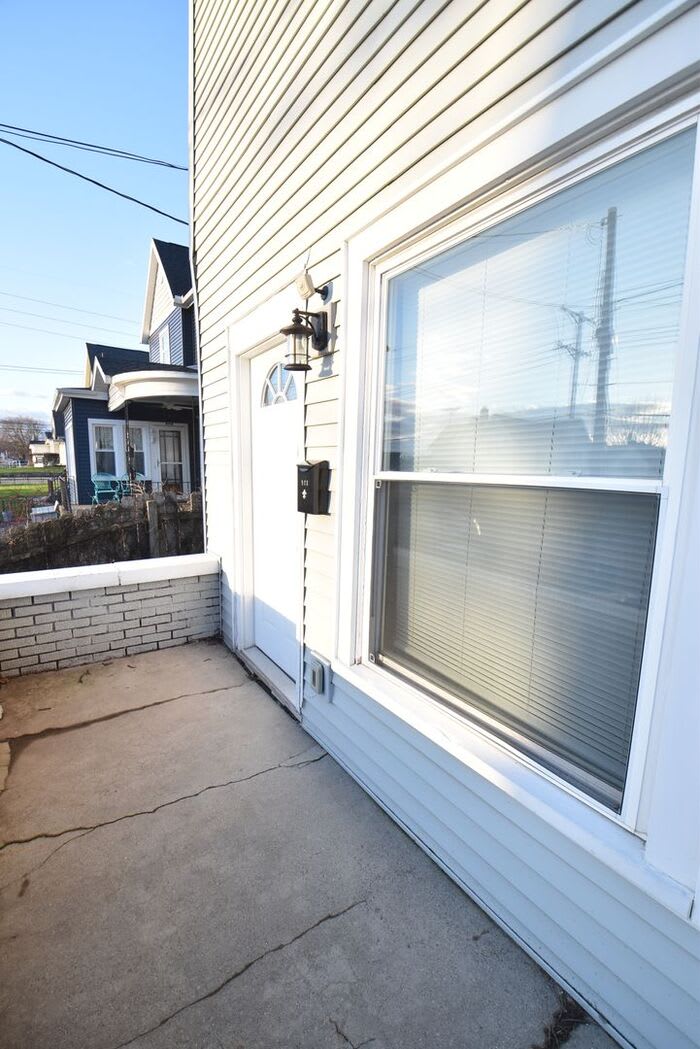 113 South West Street – photo 2