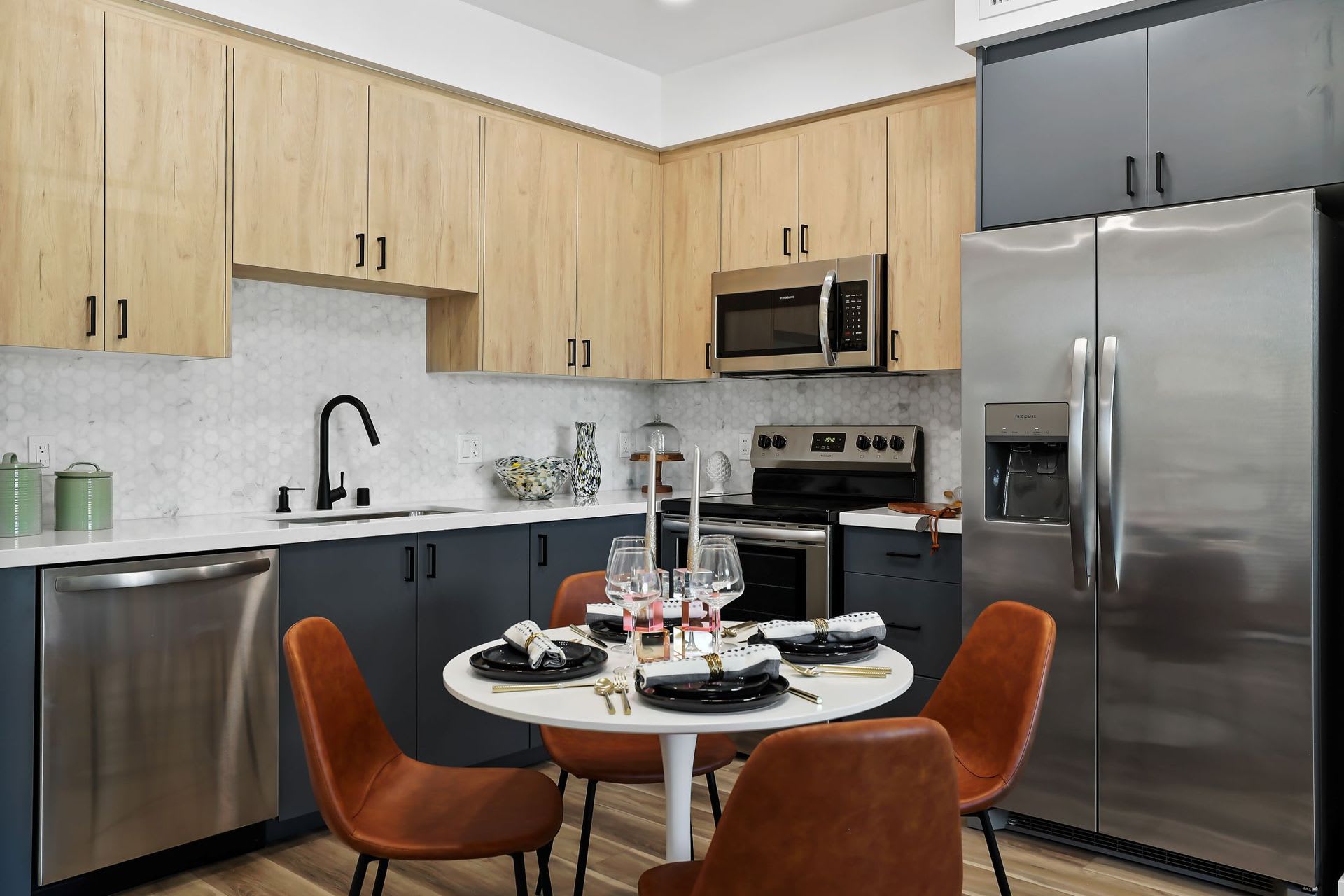 MODERNO La Granada Luxury Living – photo 1