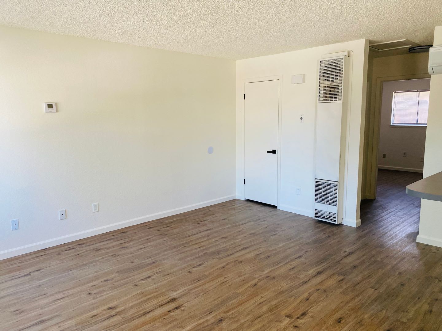 192 N. Nevada Street – photo 2
