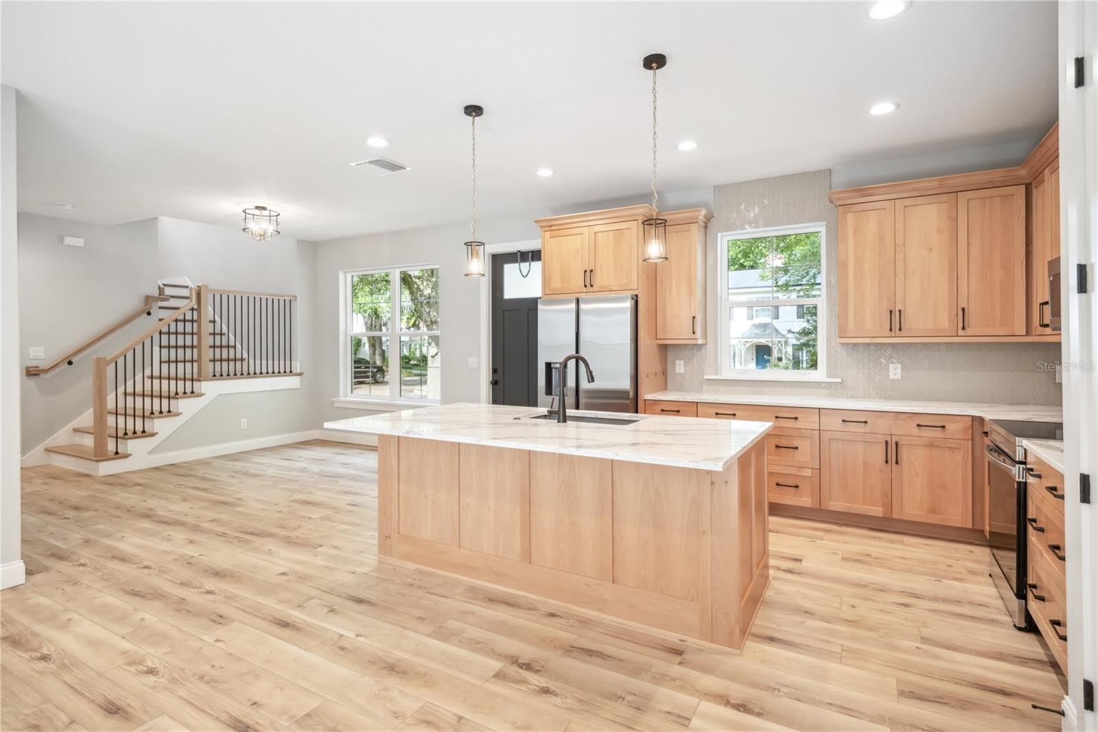 444 Delaney Park Drive – photo 3