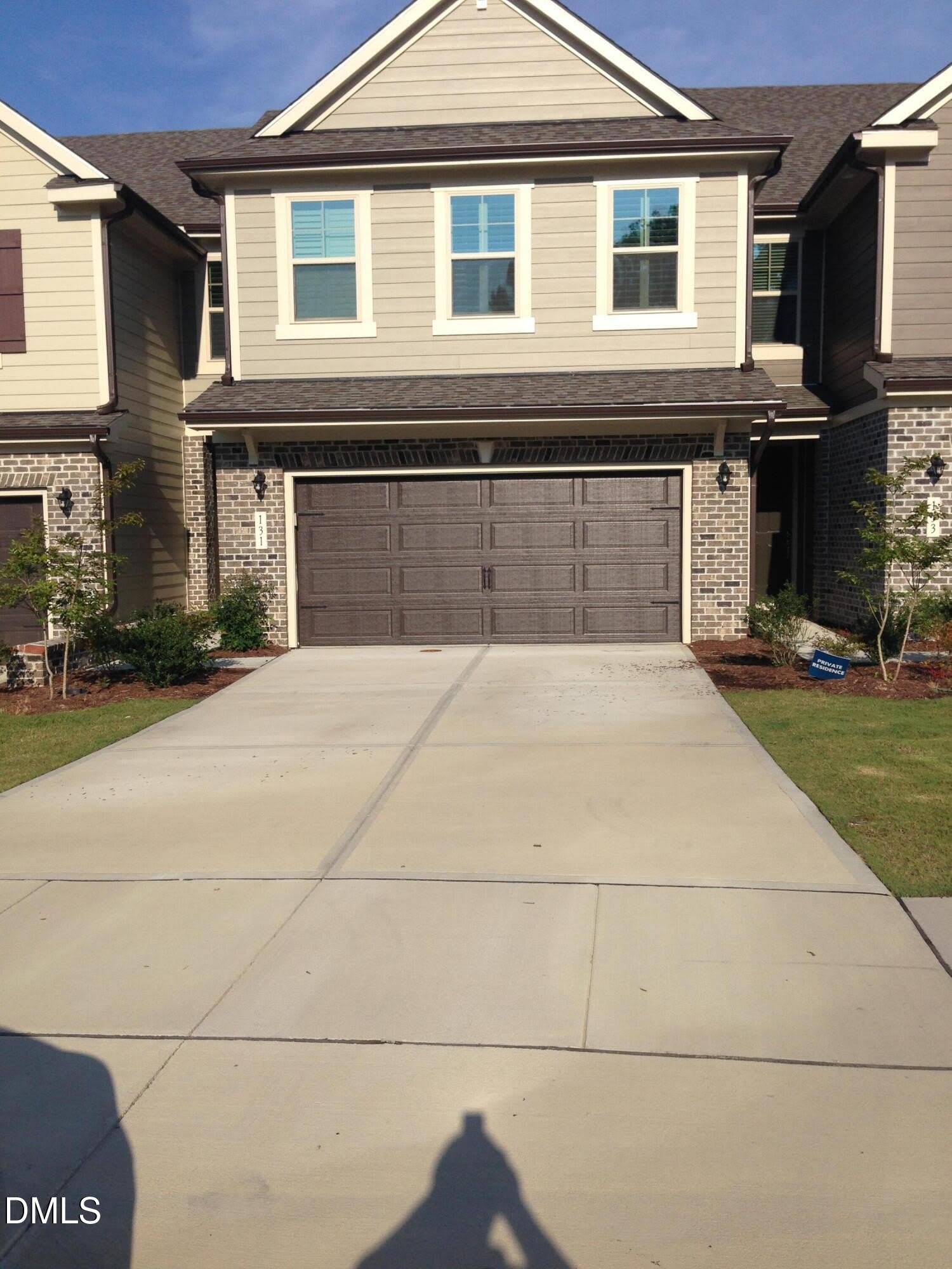 131 Alamosa Place – photo 1