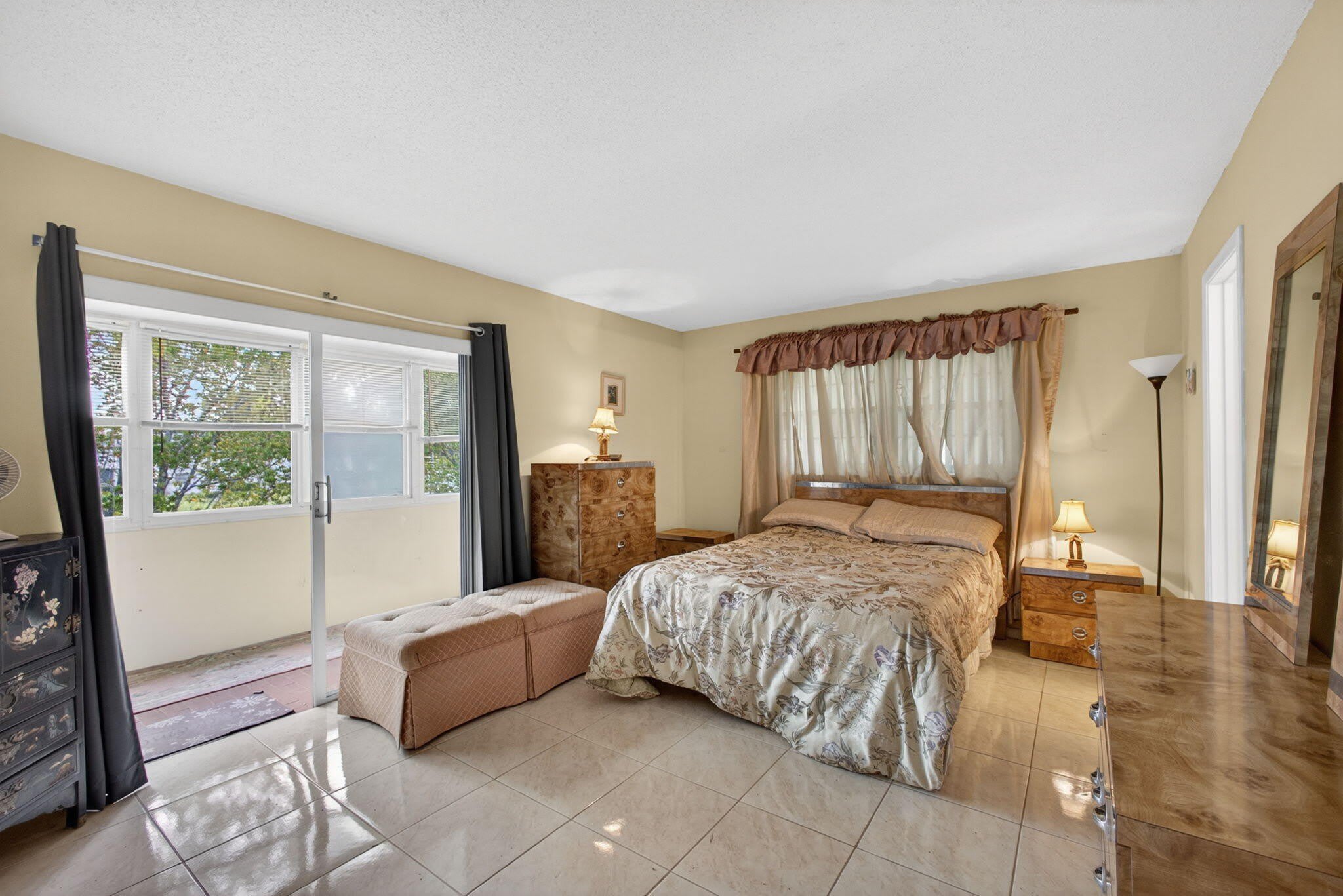 157 Camden G – photo 3