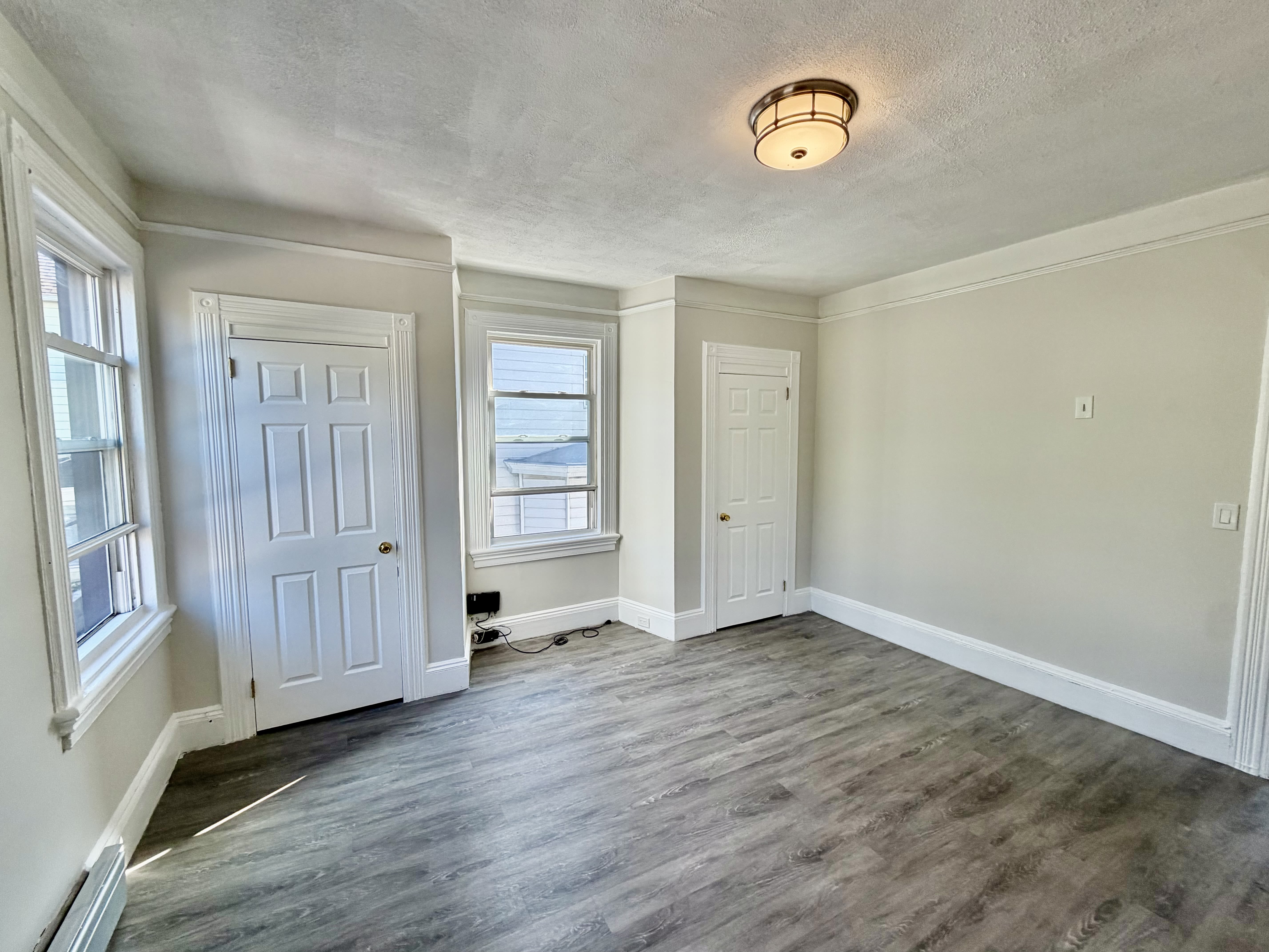 53 John St – photo 2