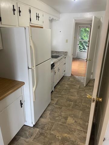 231 Alexander Street 1F – photo 2