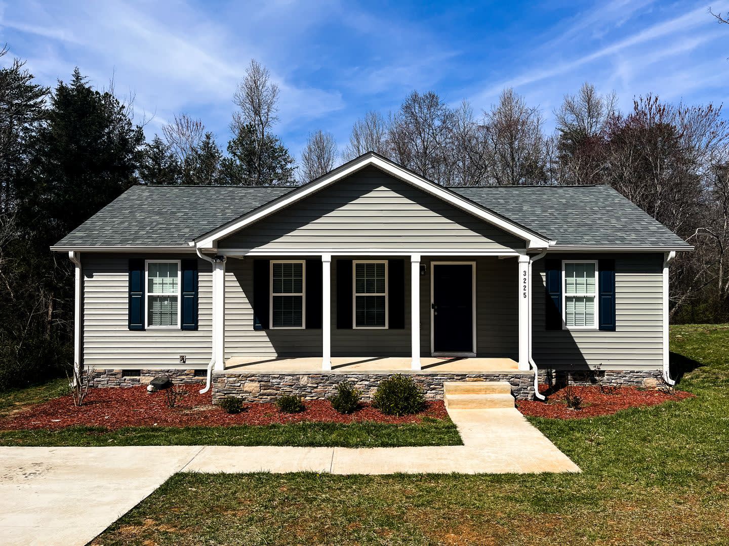 Winston Salem 3 Bedroom 2 Bathroom Ranch Style Home – photo 1