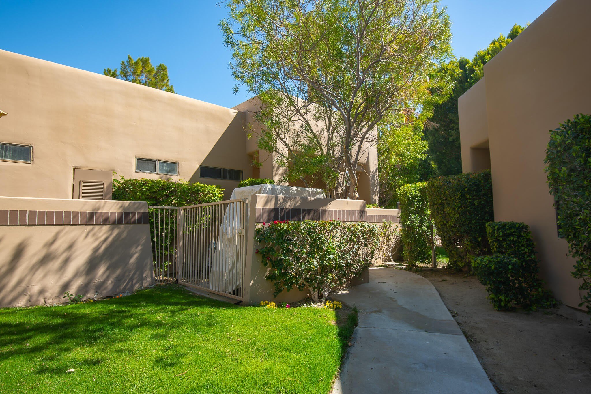 67328 Cumbres Court – photo 2