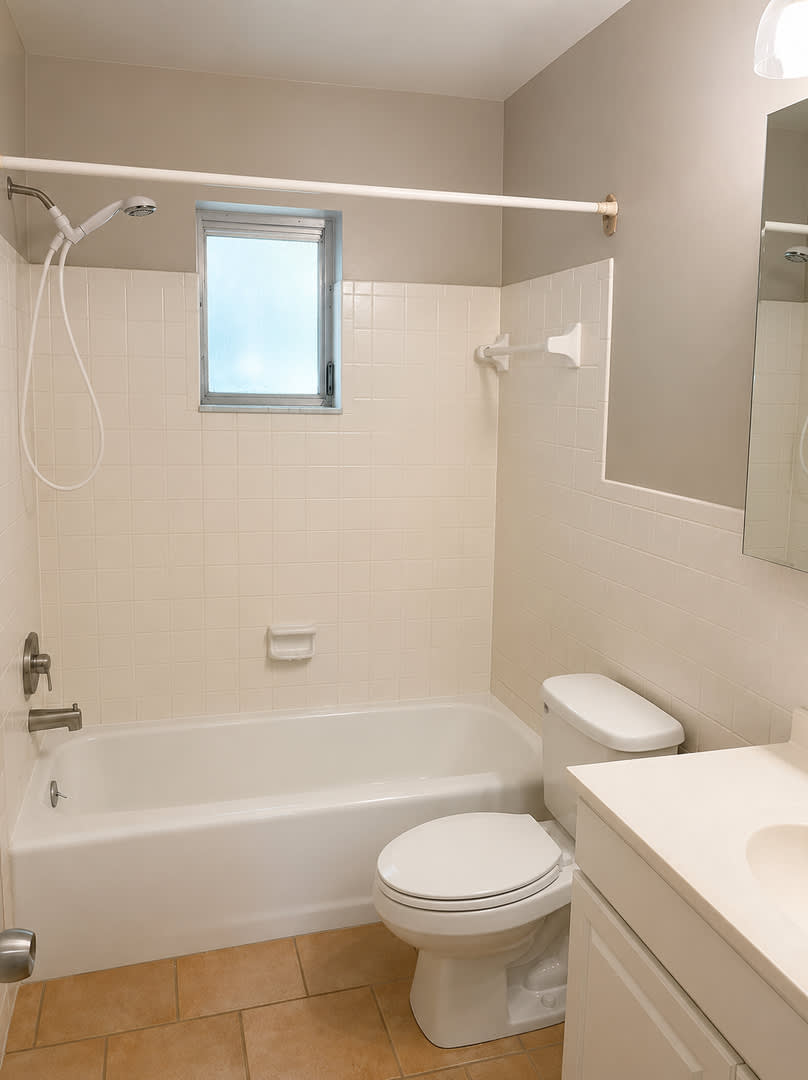 702 N L Street #13 – photo 2