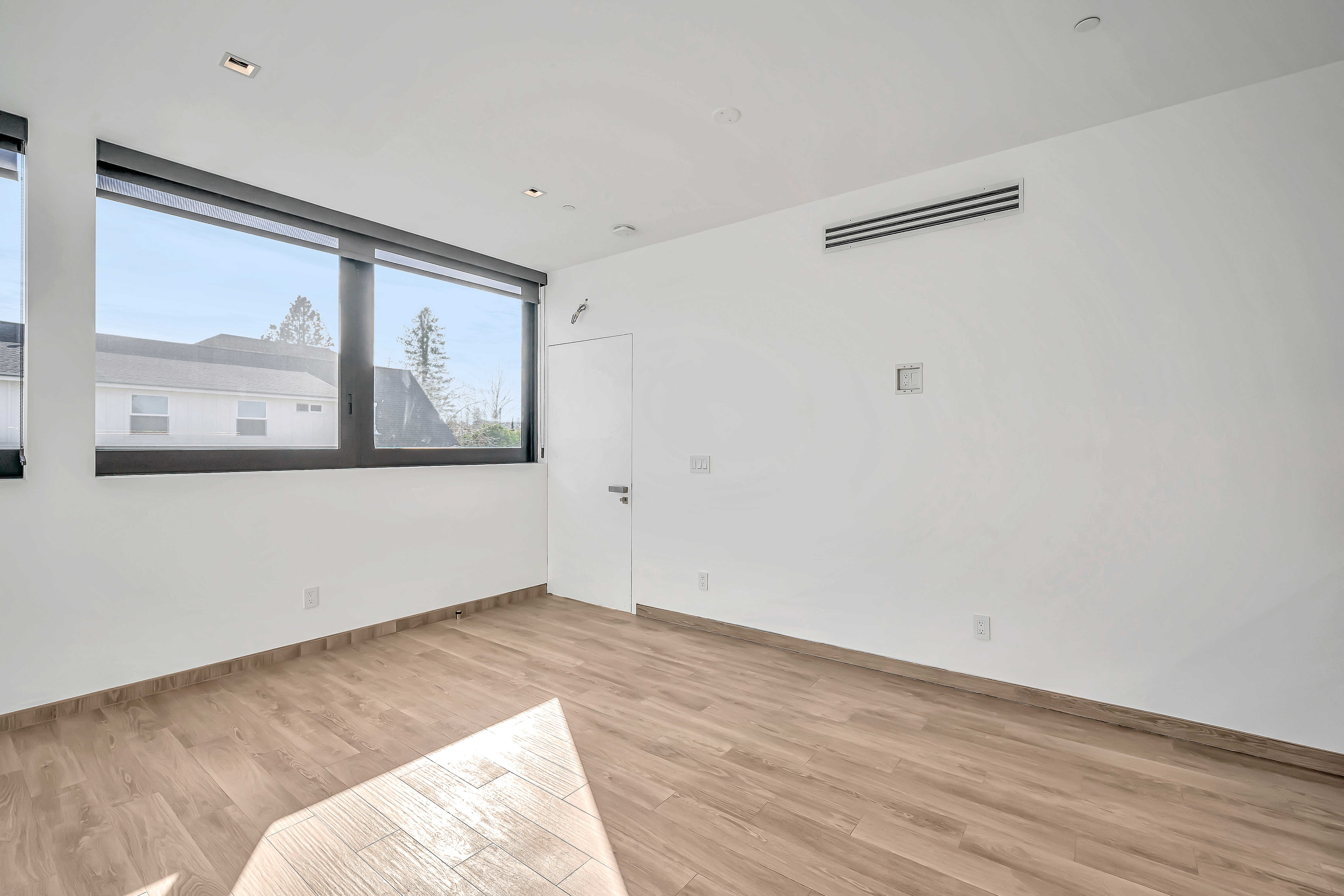 216 Tucker Street – photo 5
