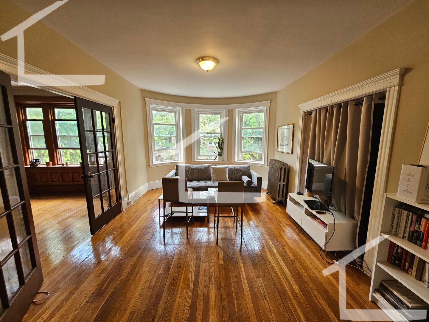 Charming 5 Bedroom – photo 2