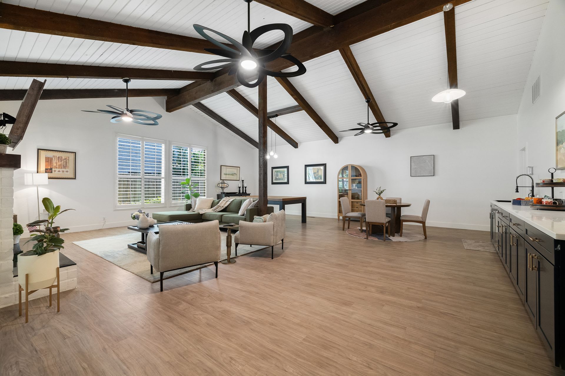 Villa Del Mar Apartments – photo 3