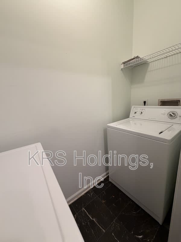 745 Walker Square – photo 5