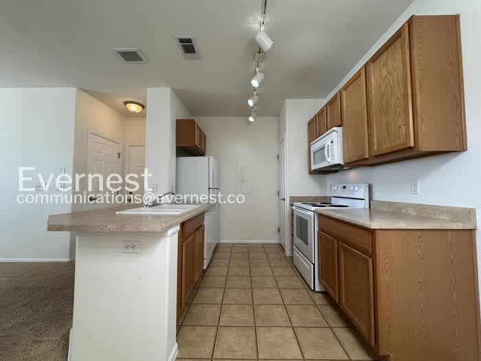 19303 East College Drive – photo 4