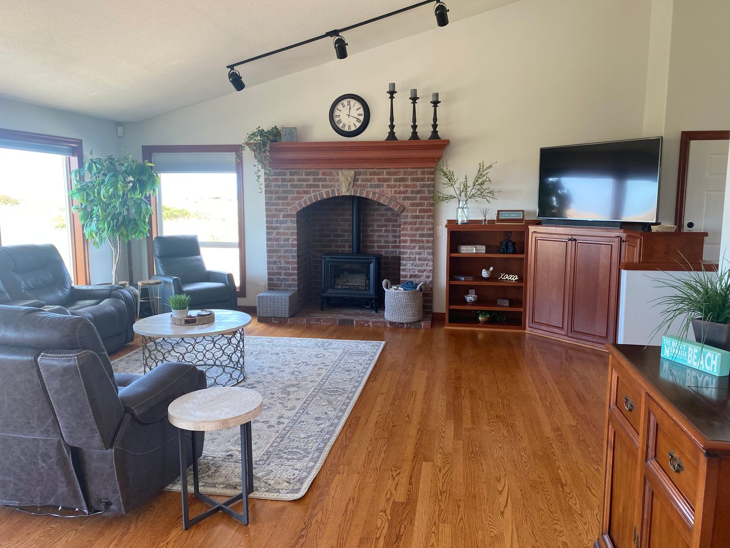 LONG BEACH VACATION HOME BY THE MONTH – photo 4