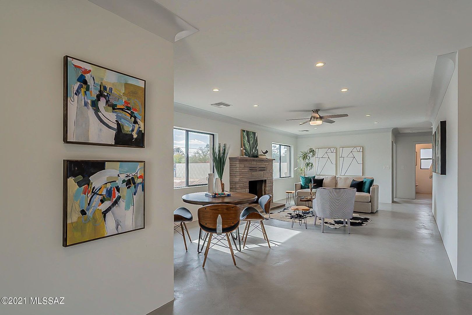Fully Renovated 3BD/2BA with Designer Finishes – photo 5