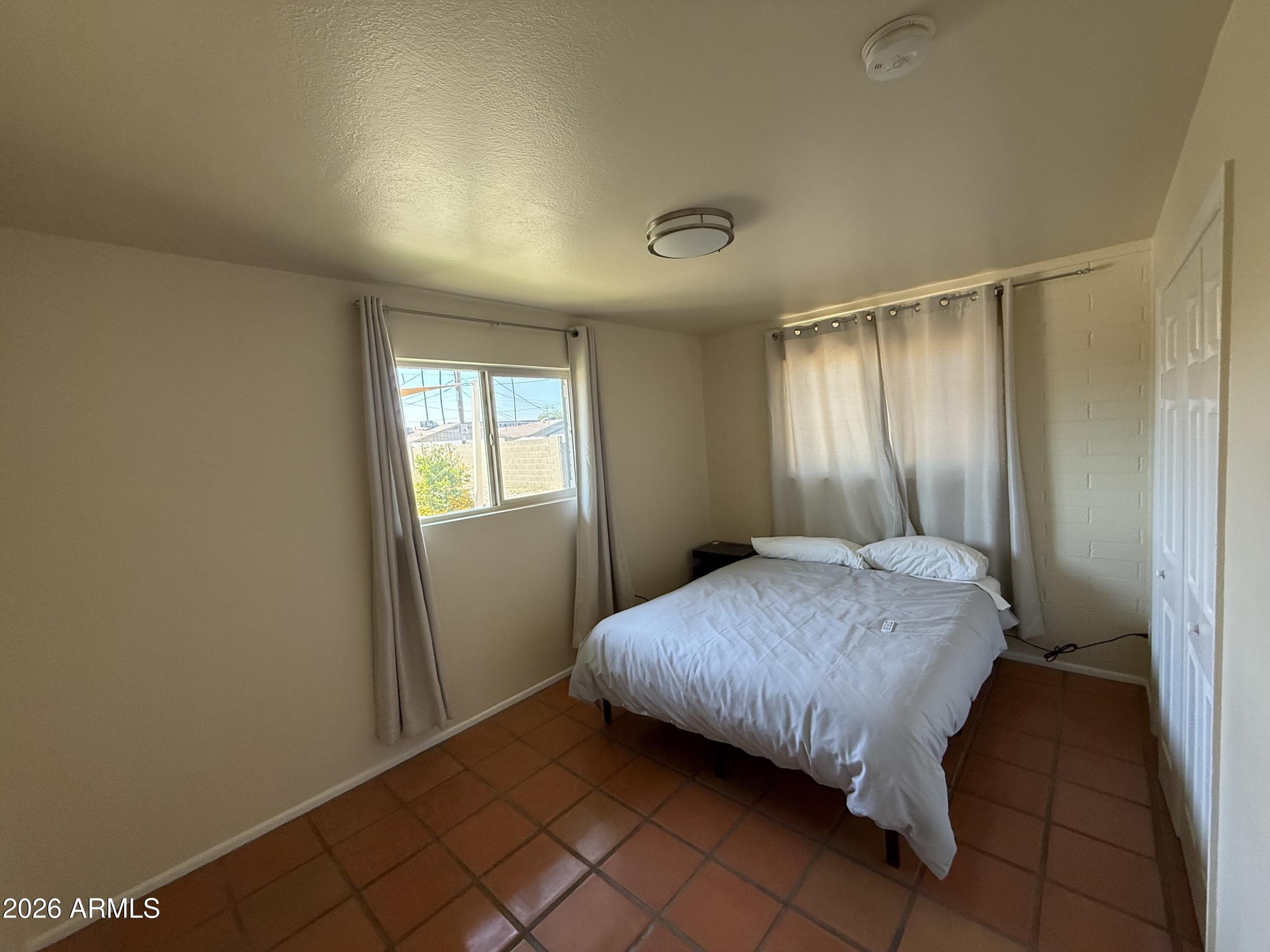 1312 1/2 W 5th Street – photo 4