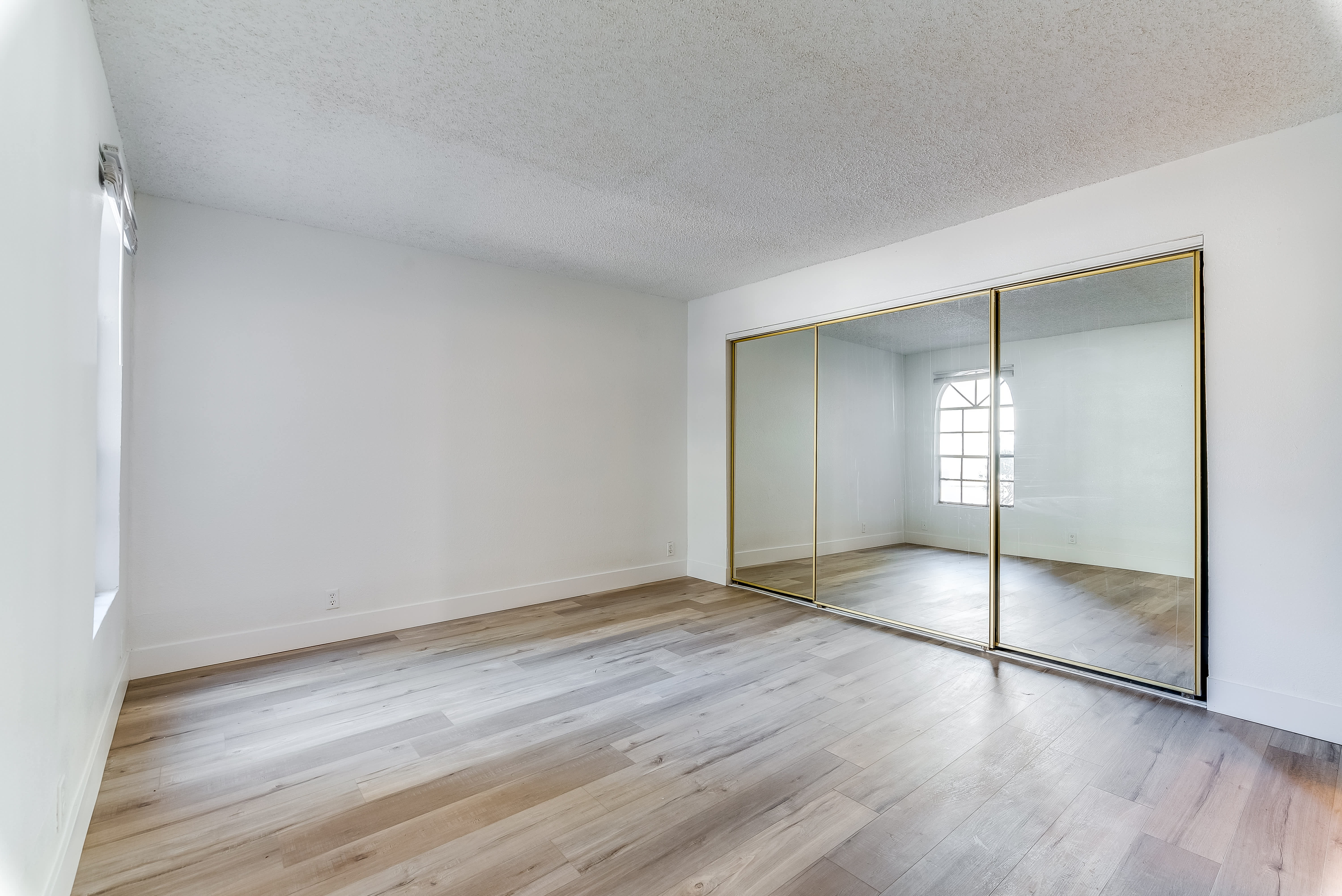 Pacific Harbors Sunrise – photo 5
