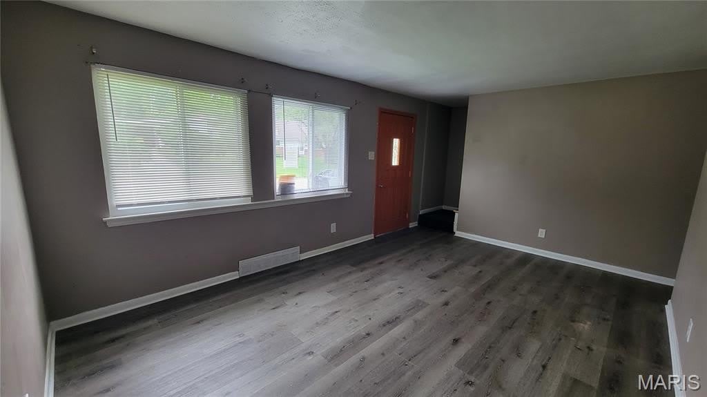 8720 Marcella Avenue – photo 2