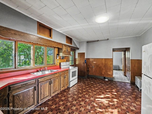 92 Fallbrook Street – photo 3