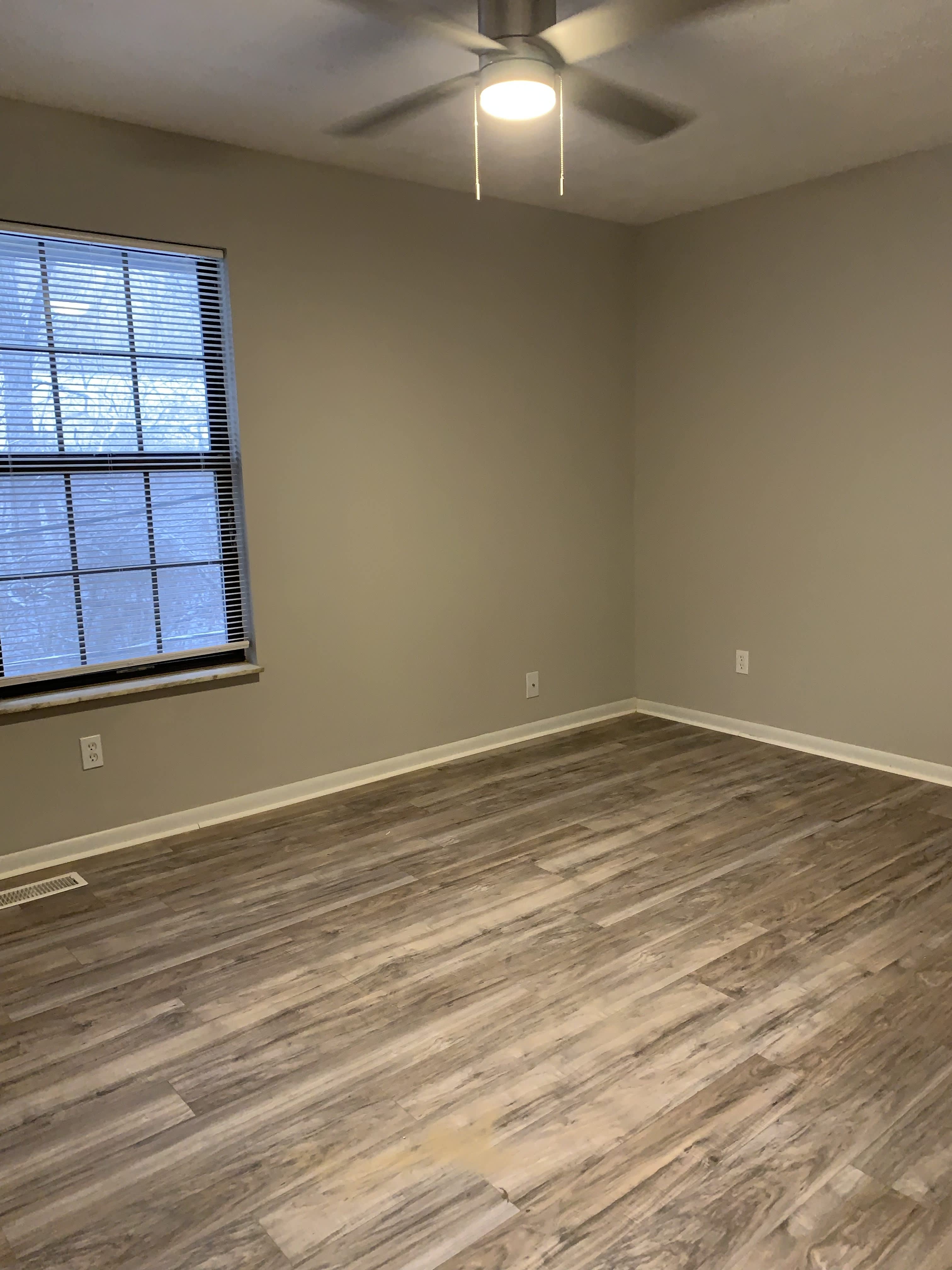 722 Ohio Pike – photo 5