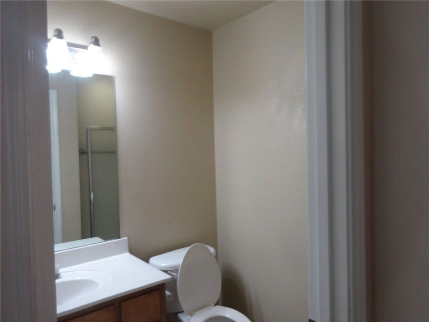 3 bdrm/3 bath Ranch at Sam Houston – photo 3