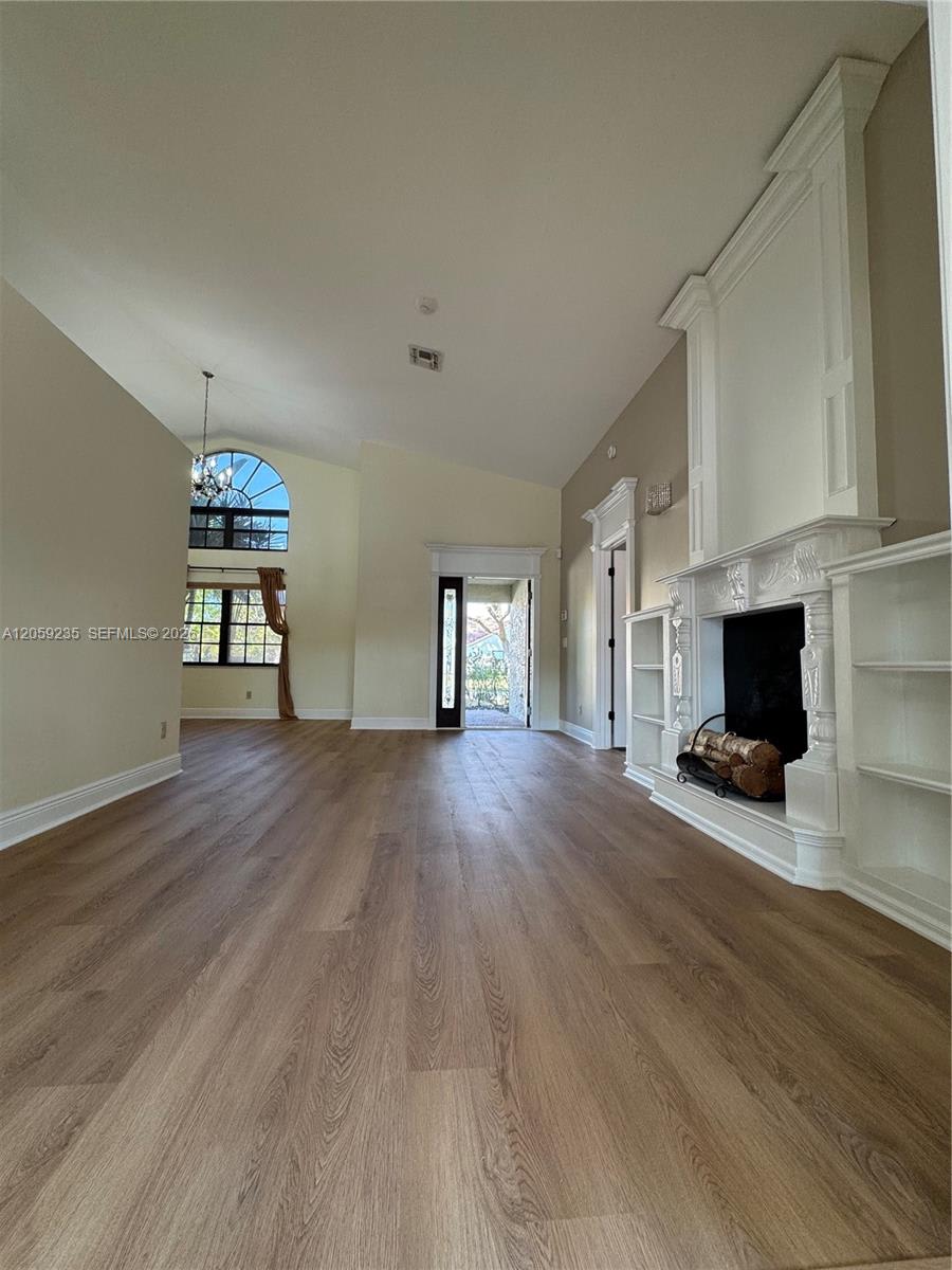 3160 Peachtree Circle – photo 5