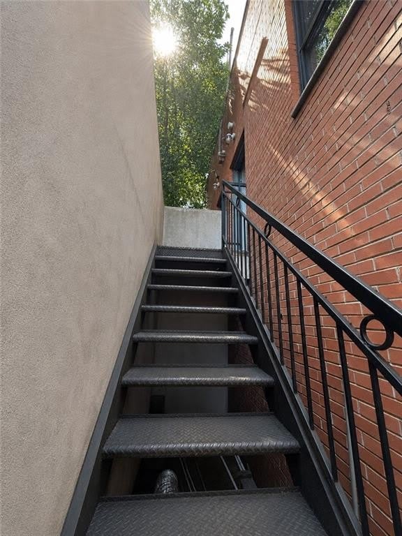 837 55Th Street – photo 2