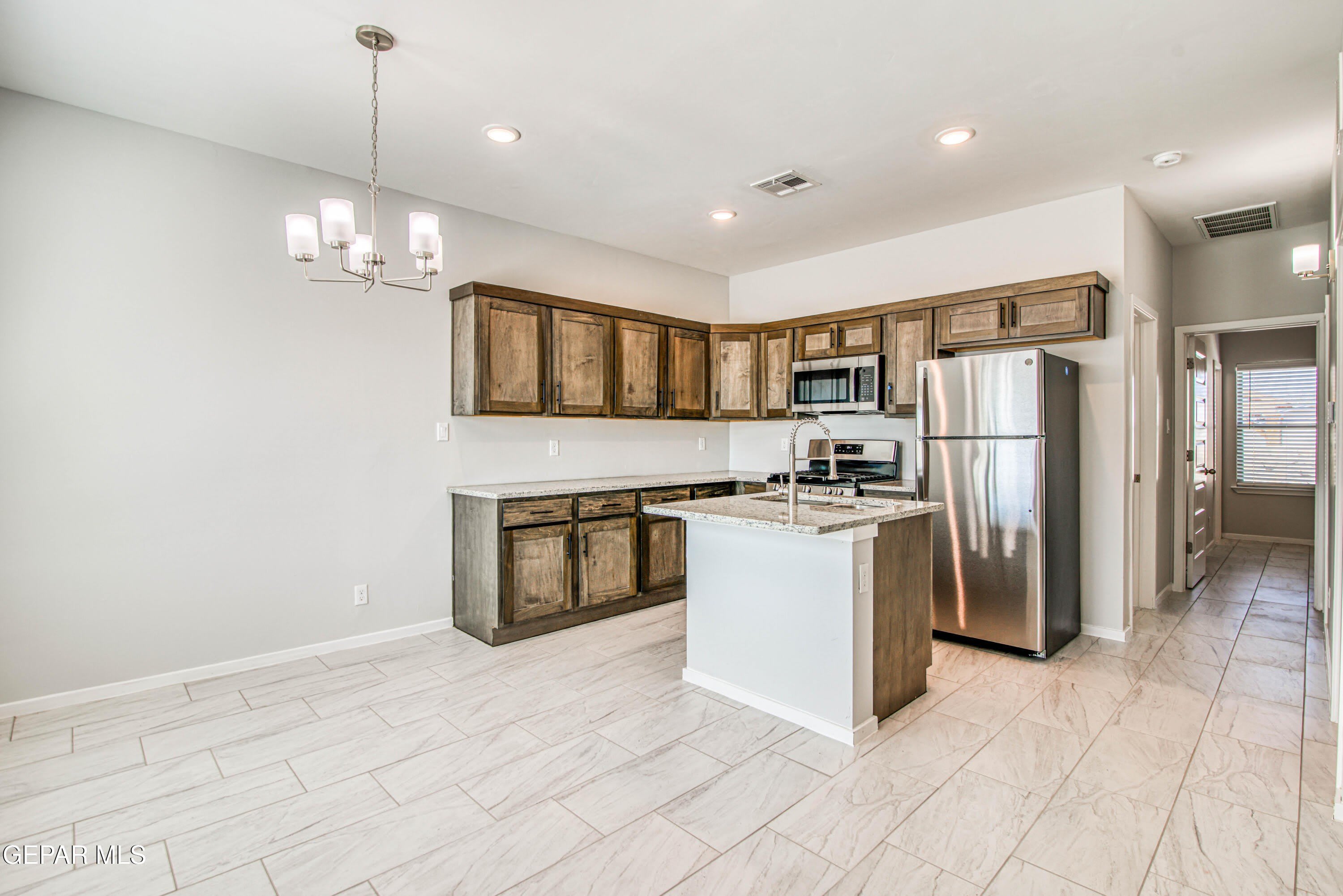 12879 BRET HARTE Drive – photo 5