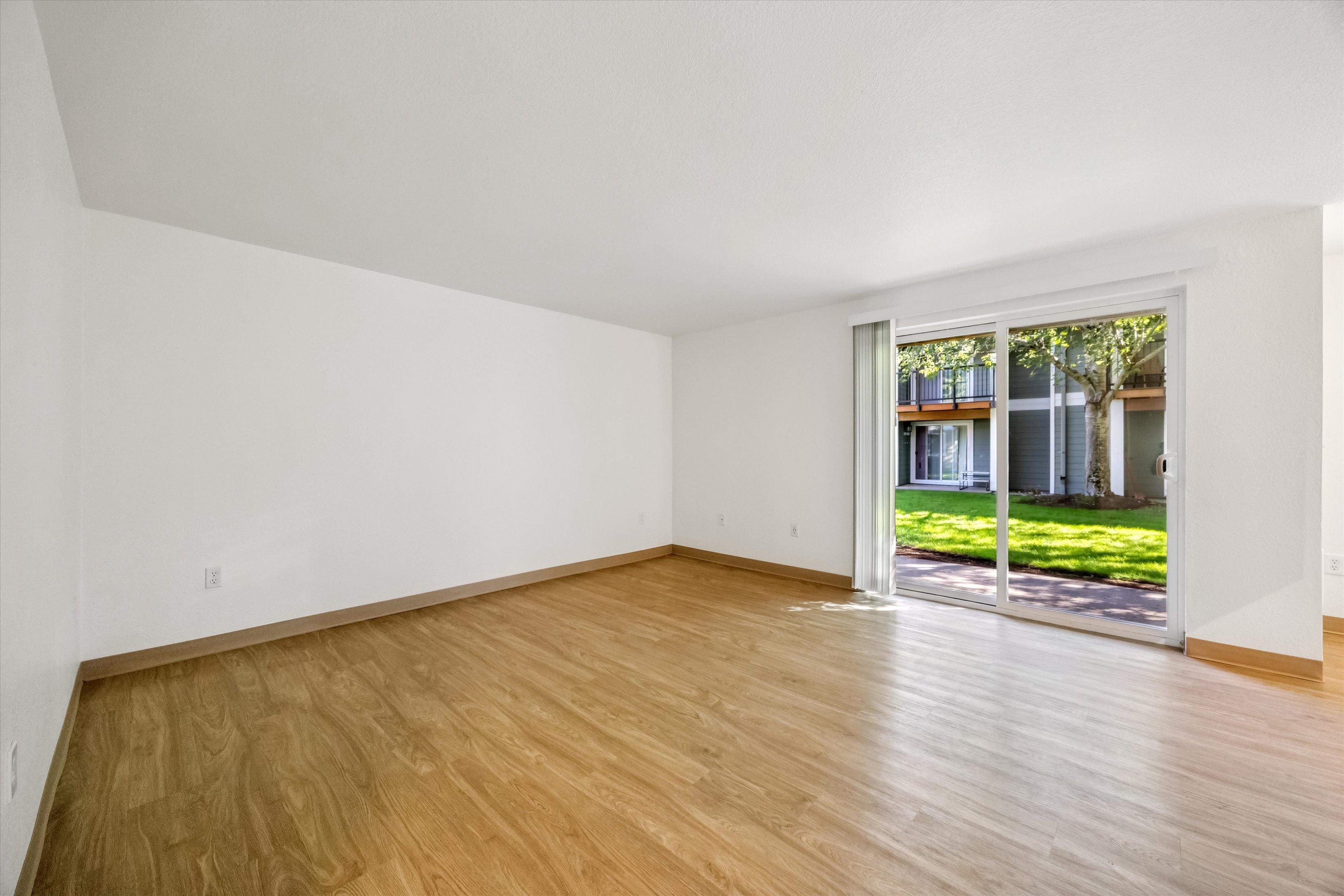 Crestbrook – photo 2