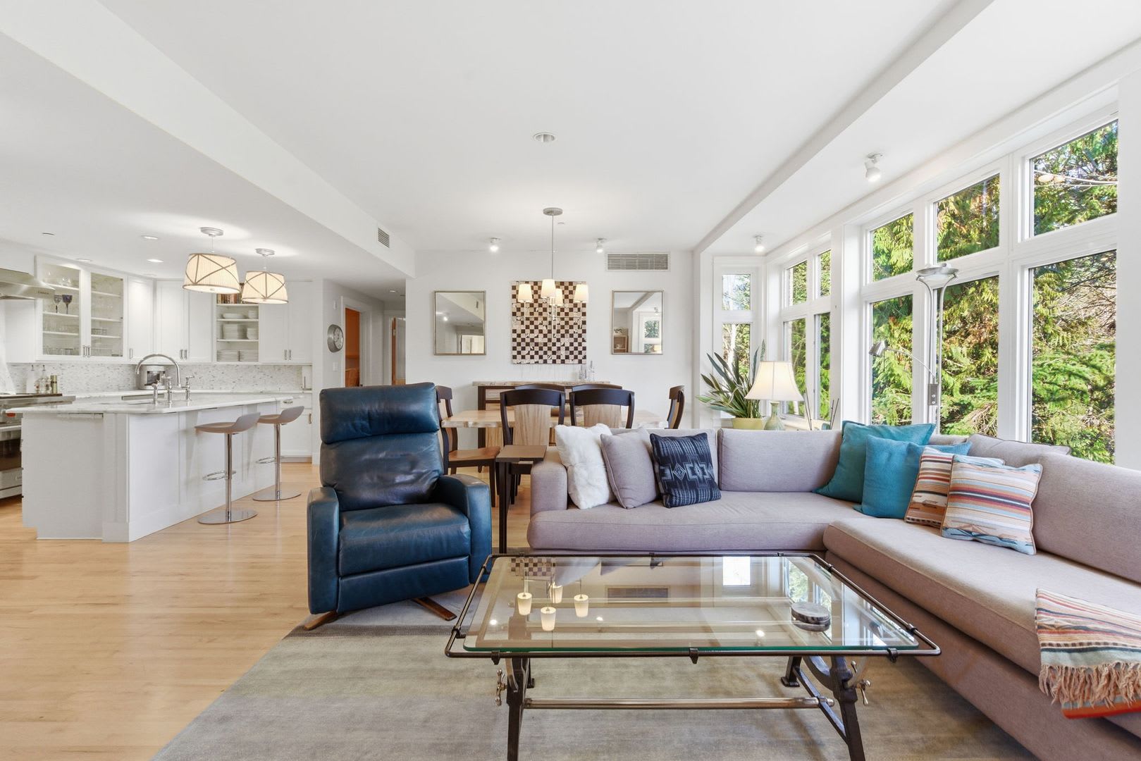 Furnished Bainbridge Condominium – photo 5