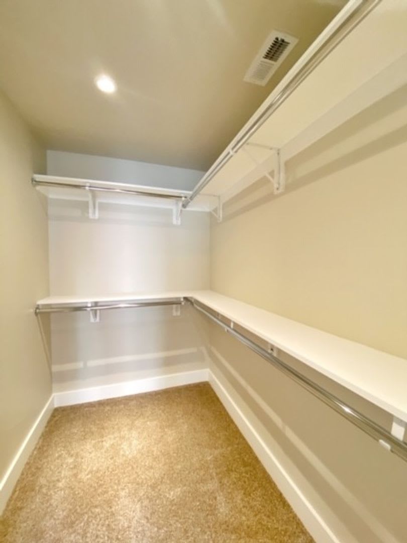 2Bd 2 Bath Unit Midtown Townhome – photo 5