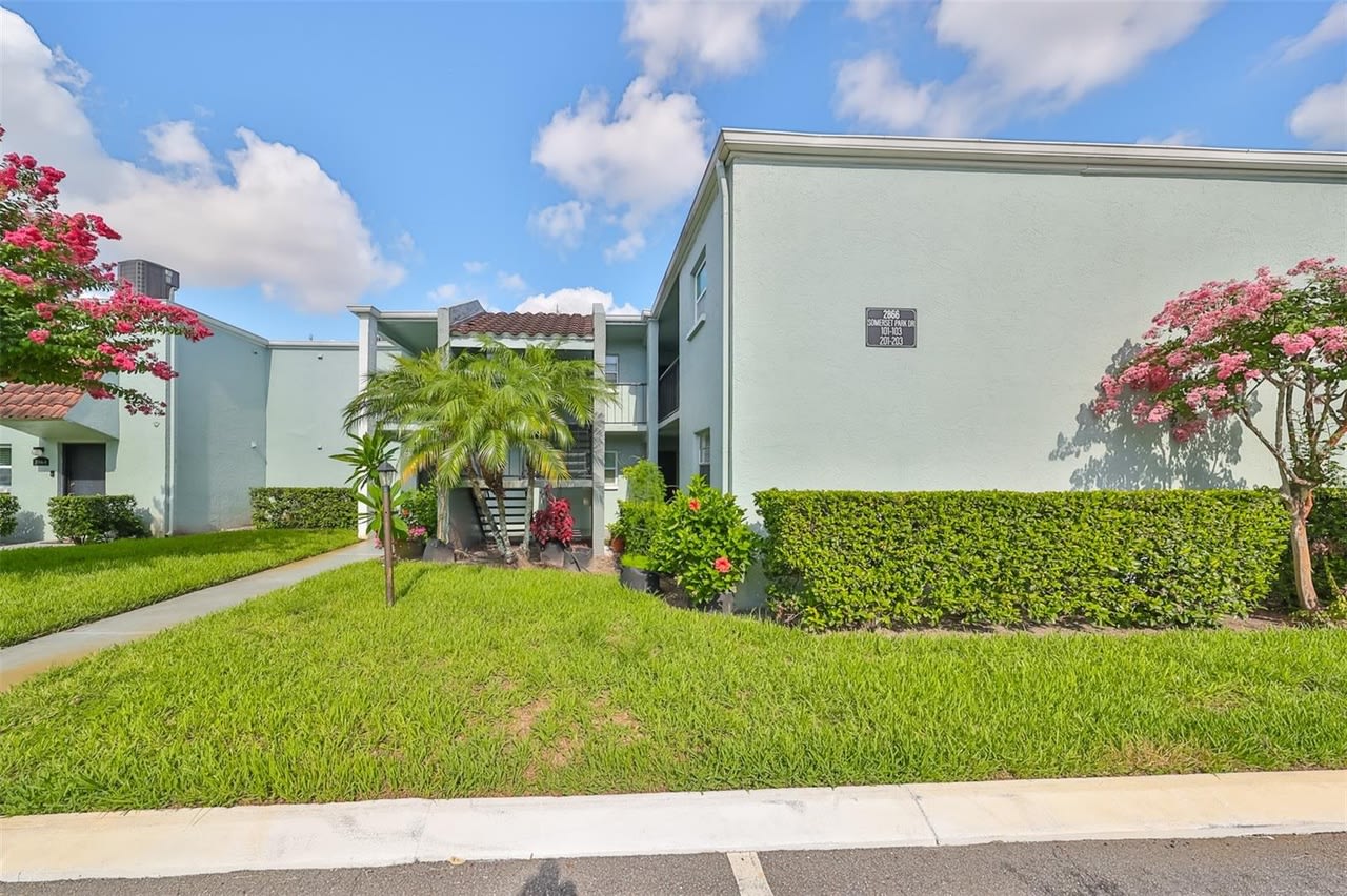 2866 Somerset Park Drive – photo 2