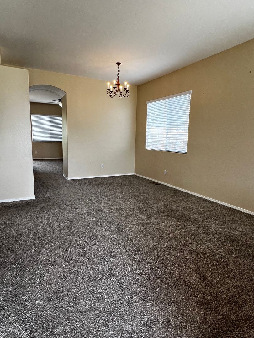 1675 Brentford Way – photo 2