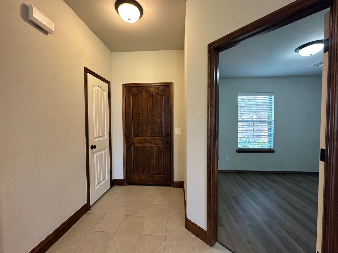 4 Bedroom 2 Bath 2 Car Garage Yukon Mustang Schools – photo 4